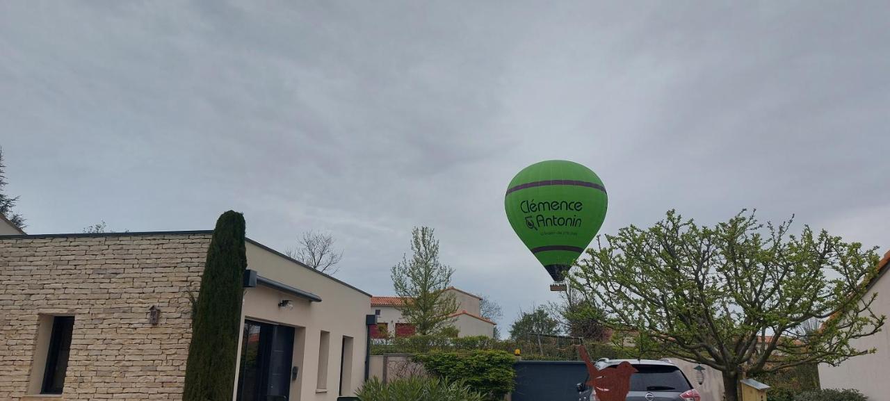 Au Grain D'orge Holiday home Echire
